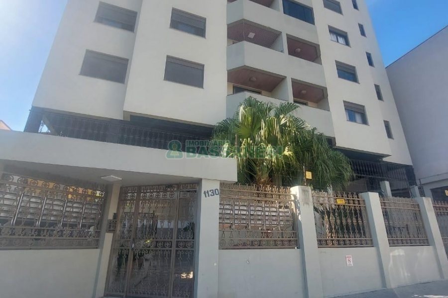 Apartamento com 68m², 2 dormitórios, 1 vaga, no bairro Lourdes em Caxias do Sul para Alugar