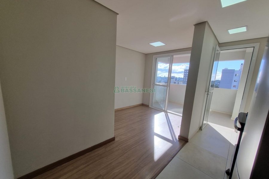 Apartamento com 53m², 2 dormitórios, 2 vagas, no bairro Vila Verde em Caxias do Sul para Alugar
