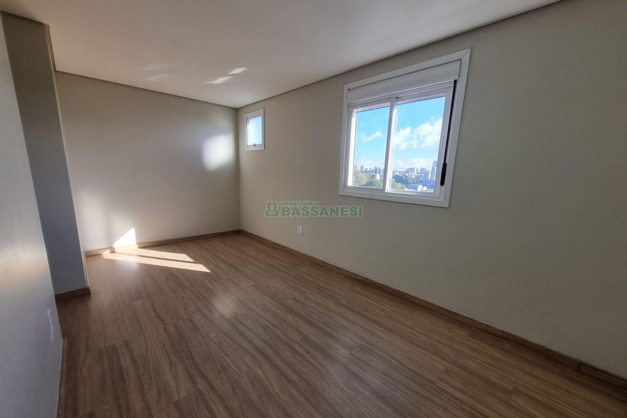 Apartamento com 53m², 2 dormitórios, 2 vagas, no bairro Vila Verde em Caxias do Sul para Alugar