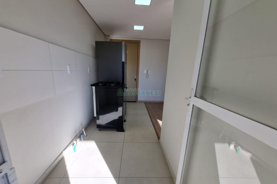 Apartamento com 53m², 2 dormitórios, 2 vagas, no bairro Vila Verde em Caxias do Sul para Alugar