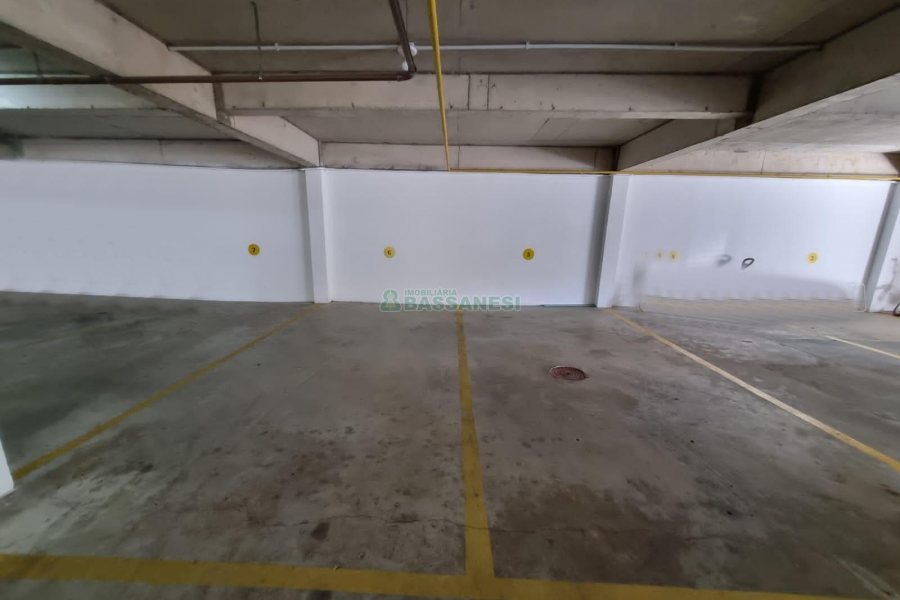 Apartamento com 53m², 2 dormitórios, 2 vagas, no bairro Vila Verde em Caxias do Sul para Alugar