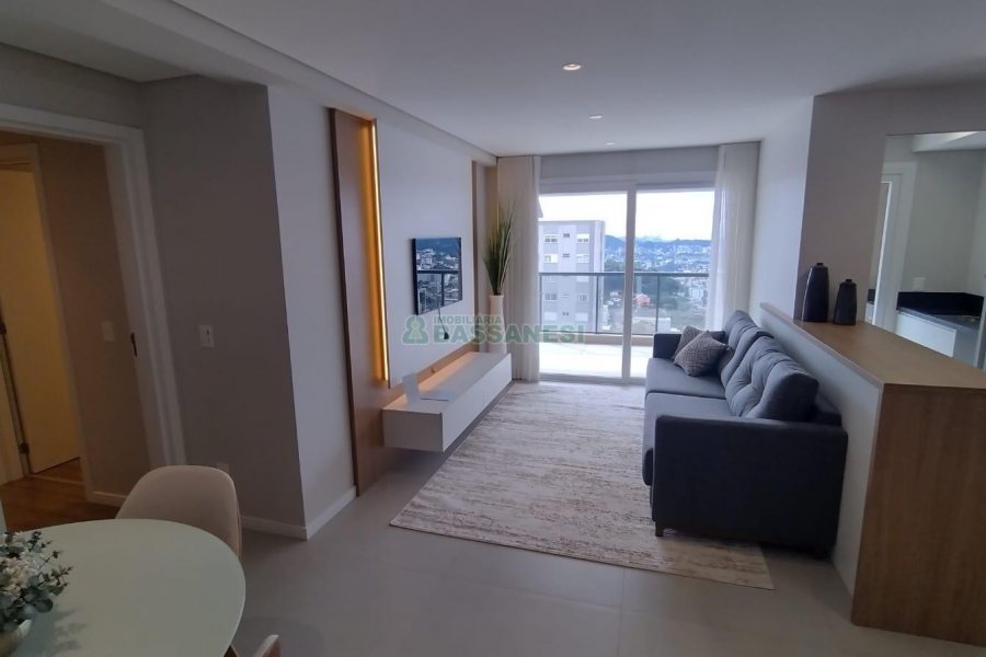 Apartamento com 110m², 3 dormitórios, 2 vagas, no bairro Petrópolis em Caxias do Sul para Alugar