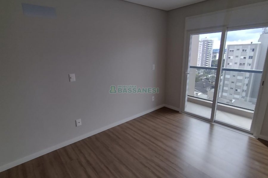 Apartamento com 110m², 3 dormitórios, 2 vagas, no bairro Petrópolis em Caxias do Sul para Alugar