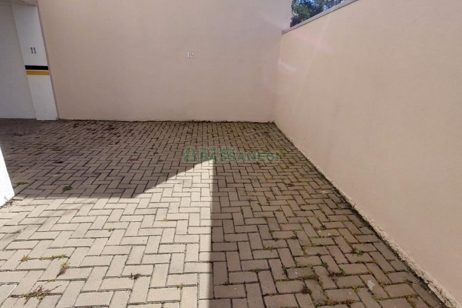 Apartamento com 80m², 2 dormitórios, 2 vagas, no bairro São Luiz em Caxias do Sul para Alugar