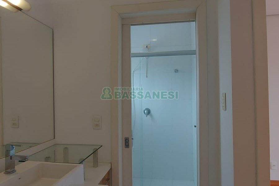 Casa com 300m², 3 dormitórios, no bairro Nossa Senhora de Lourdes em Caxias do Sul para Alugar