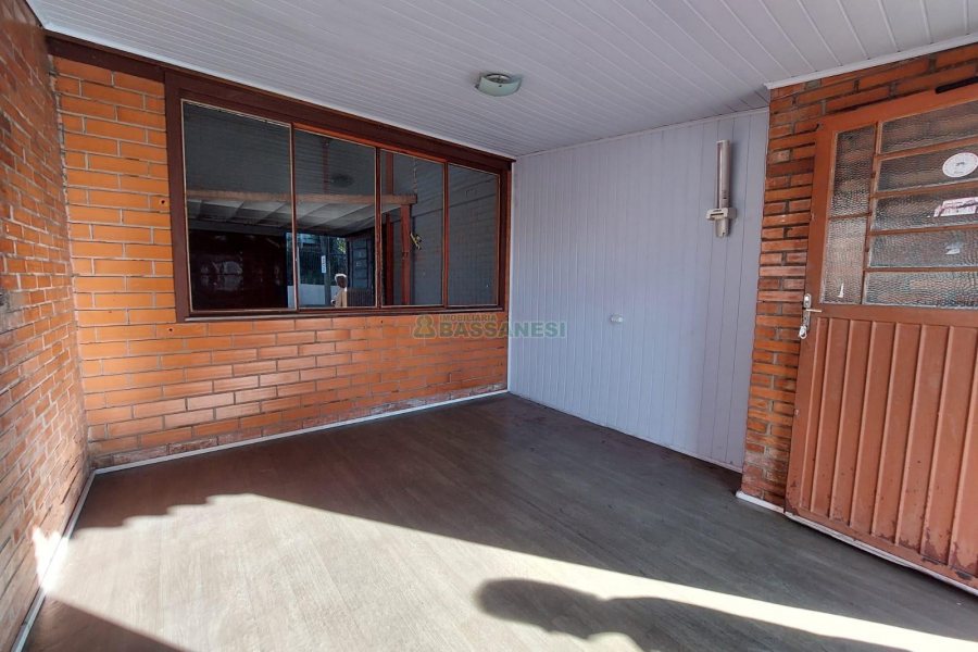 Pavilhão com 361m², no bairro Interlagos em Caxias do Sul para Alugar