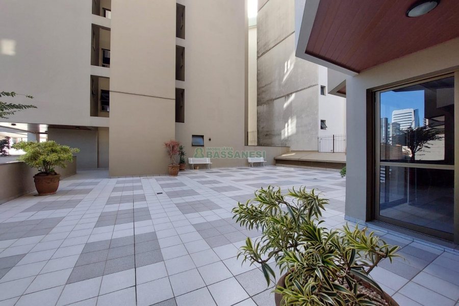 Apartamento com 107m², 2 dormitórios, 1 vaga, no bairro São Pelegrino em Caxias do Sul para Alugar