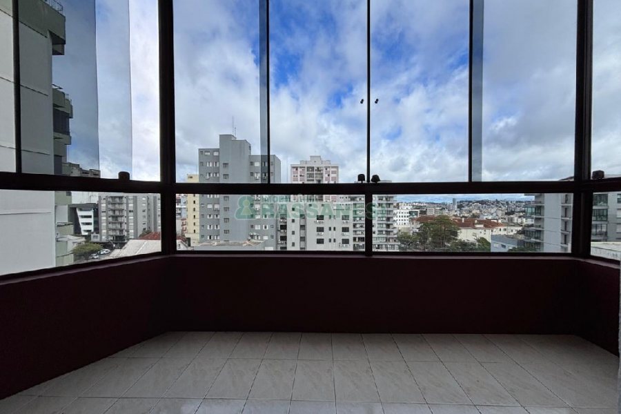 Apto Mobiliado com 147m², 3 dormitórios, no bairro Centro em Caxias do Sul para Alugar