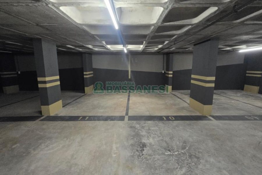 Apartamento com 106m², 3 dormitórios, 2 vagas, no bairro São Pelegrino em Caxias do Sul para Comprar