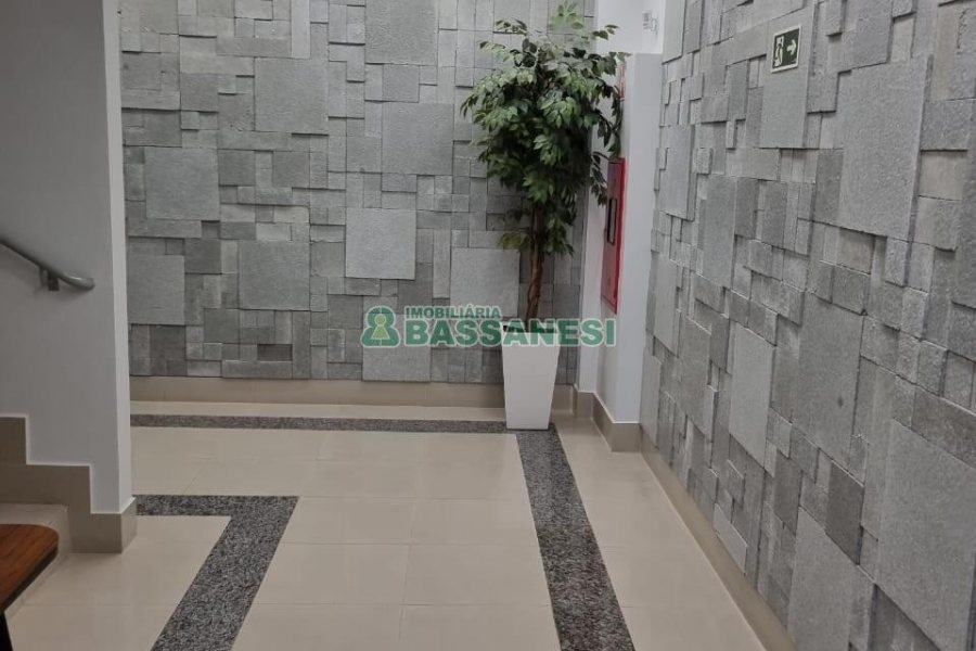 Apartamento com 85m², 3 dormitórios, 2 vagas, no bairro Centro em Caxias do Sul para Comprar