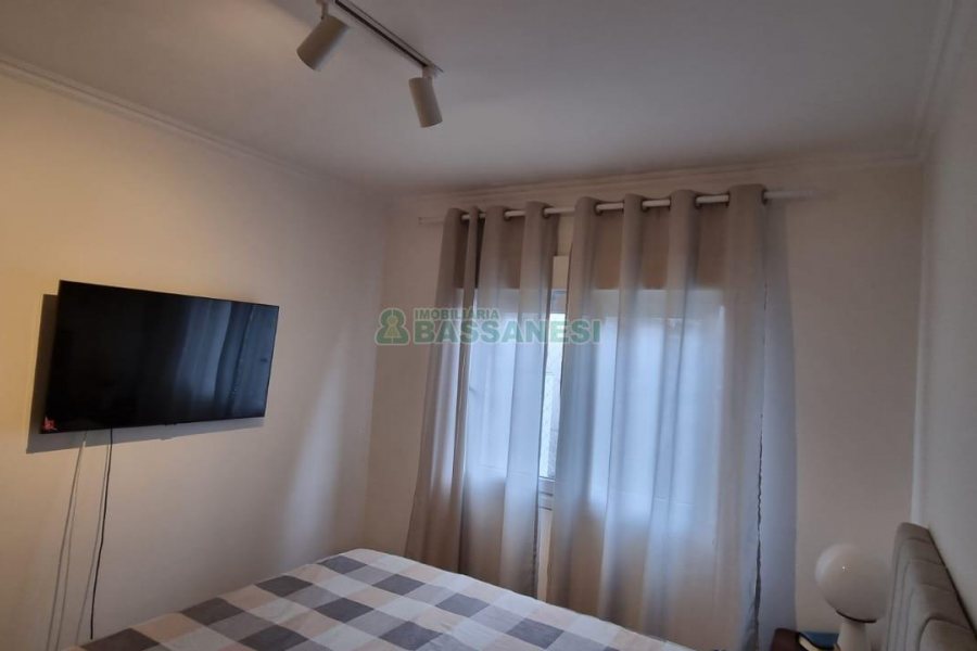 Apartamento com 85m², 3 dormitórios, 2 vagas, no bairro Centro em Caxias do Sul para Comprar