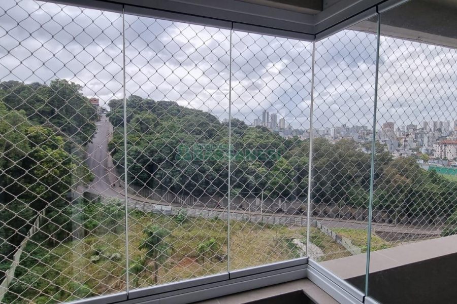 Apartamento com 85m², 3 dormitórios, 2 vagas, no bairro Centro em Caxias do Sul para Comprar