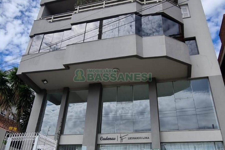 Apartamento com 115m², 3 dormitórios, no bairro Centro em Caxias do Sul para Comprar