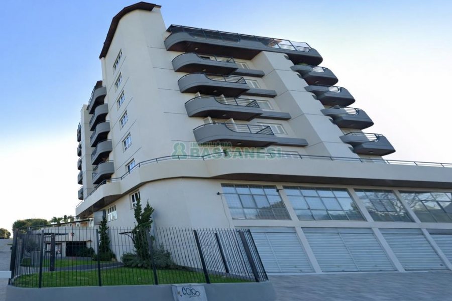 Apartamento com 130m², 3 dormitórios, 2 vagas, no bairro Bela Vista em Caxias do Sul para Comprar
