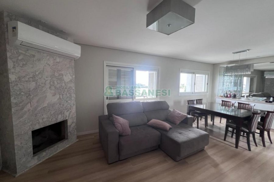 Apartamento com 130m², 3 dormitórios, 2 vagas, no bairro Bela Vista em Caxias do Sul para Comprar