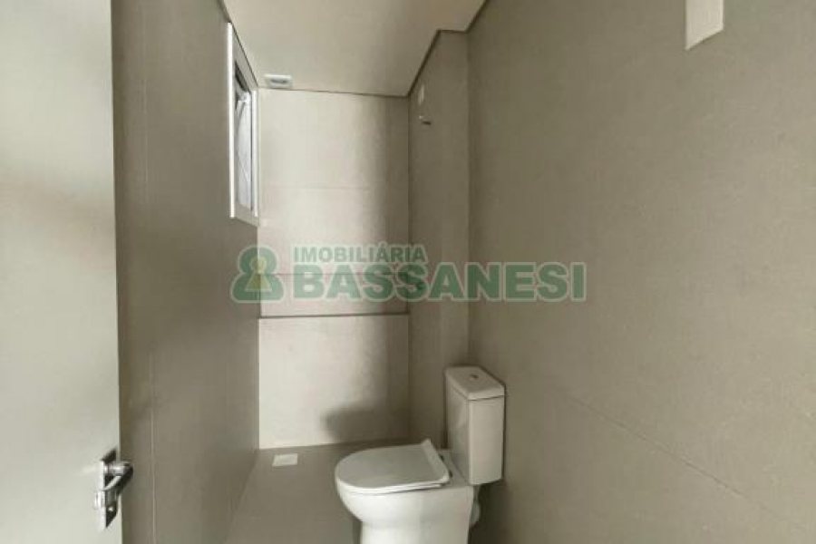 Apartamento com 100m², 3 dormitórios, 2 vagas, no bairro São Pelegrino em Caxias do Sul para Comprar