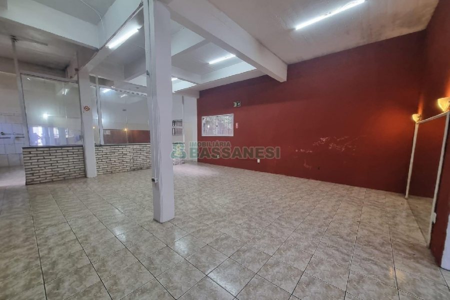 Loja com 200m², no bairro Centro em Caxias do Sul para Alugar