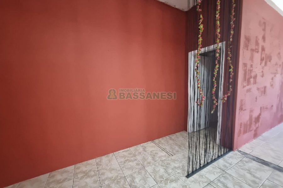 Loja com 200m², no bairro Centro em Caxias do Sul para Alugar