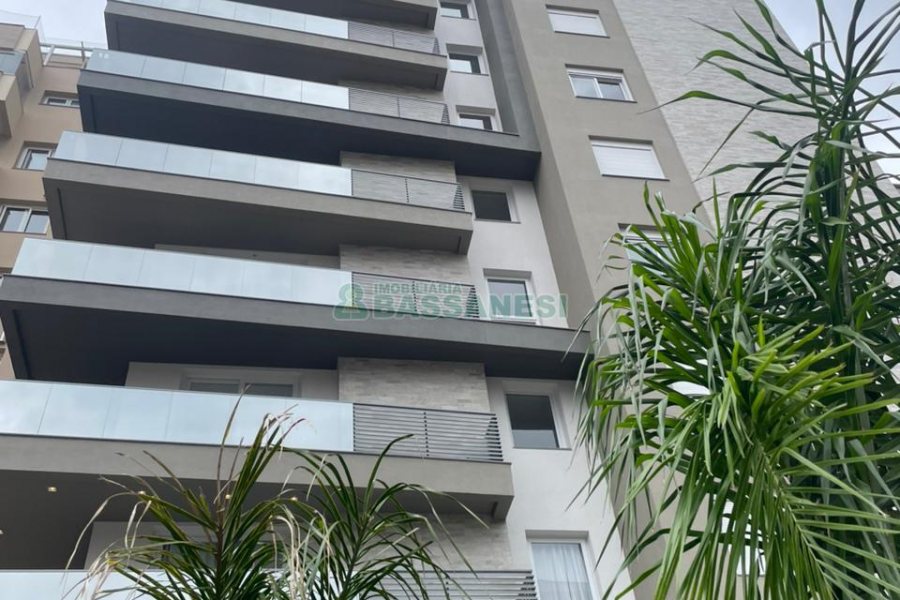 Apartamento com 100m², 2 dormitórios, 1 vaga, no bairro São Pelegrino em Caxias do Sul para Comprar