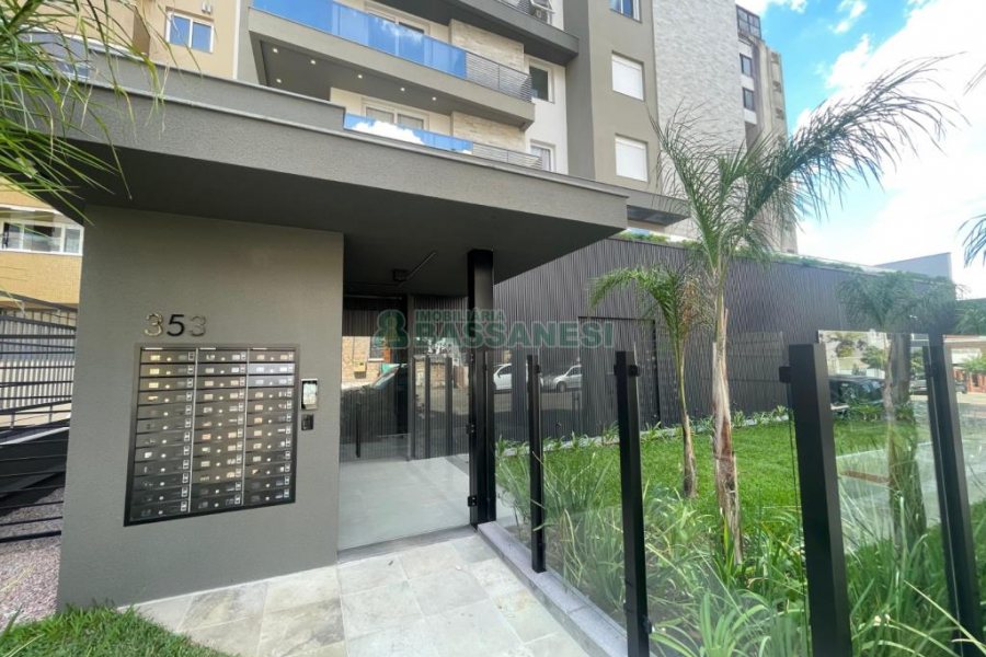 Apartamento com 100m², 2 dormitórios, 1 vaga, no bairro São Pelegrino em Caxias do Sul para Comprar