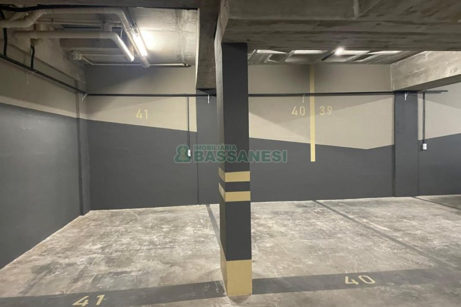 Apartamento com 100m², 2 dormitórios, 1 vaga, no bairro São Pelegrino em Caxias do Sul para Comprar