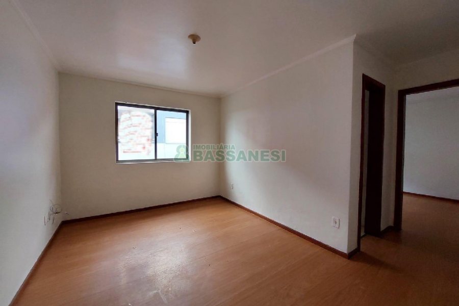 Apartamento com 70m², 2 dormitórios, 1 vaga, no bairro Petrópolis em Caxias do Sul para Alugar