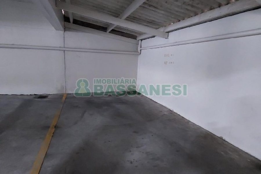Apartamento com 70m², 2 dormitórios, 1 vaga, no bairro Petrópolis em Caxias do Sul para Alugar