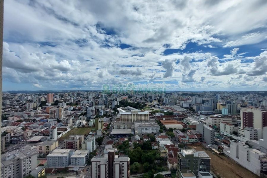 Apartamento com 236m², 4 dormitórios, 4 vagas, no bairro Exposição em Caxias do Sul para Comprar