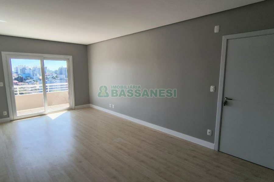 Apartamento com 188m², 3 dormitórios, 1 vaga, no bairro Jardim América em Caxias do Sul para Comprar