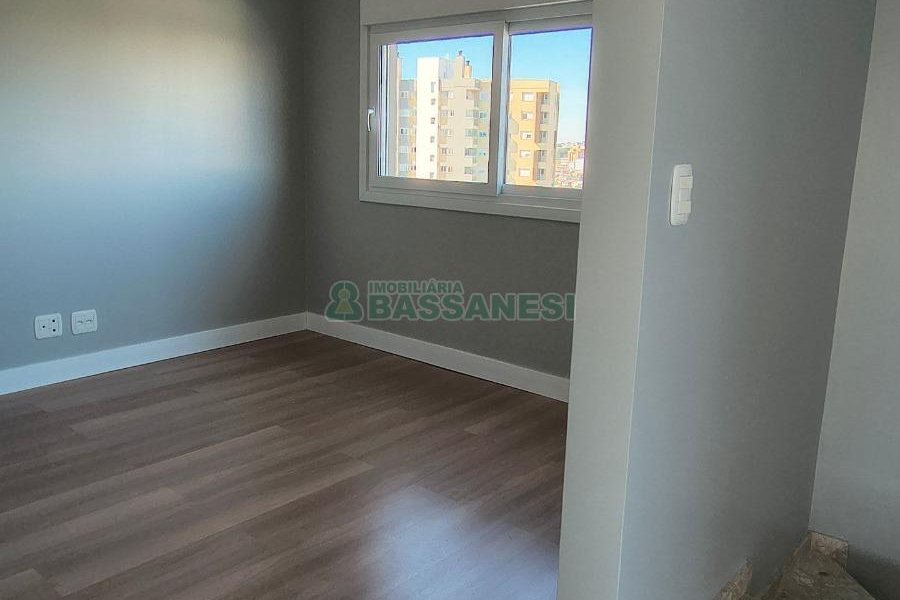 Apartamento com 188m², 3 dormitórios, 1 vaga, no bairro Jardim América em Caxias do Sul para Comprar