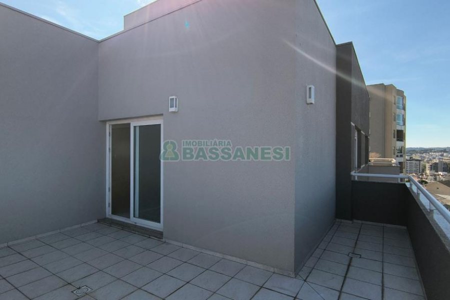 Apartamento com 188m², 3 dormitórios, 1 vaga, no bairro Jardim América em Caxias do Sul para Comprar