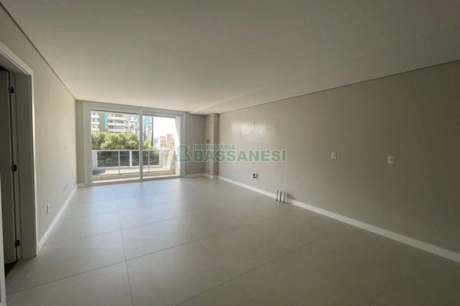 Apartamento com 100m², 2 dormitórios, 1 vaga, no bairro São Pelegrino em Caxias do Sul para Comprar