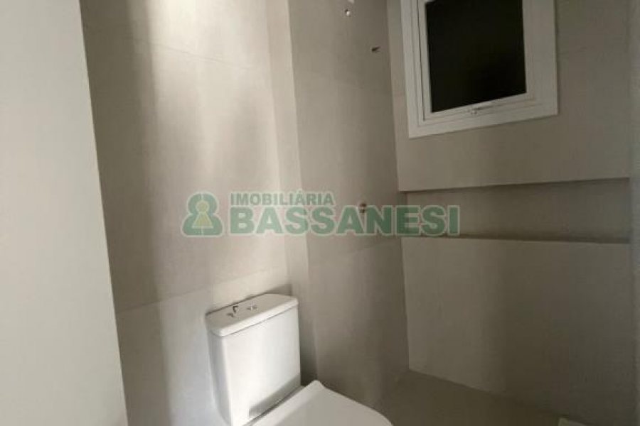 Apartamento com 100m², 2 dormitórios, 1 vaga, no bairro São Pelegrino em Caxias do Sul para Comprar