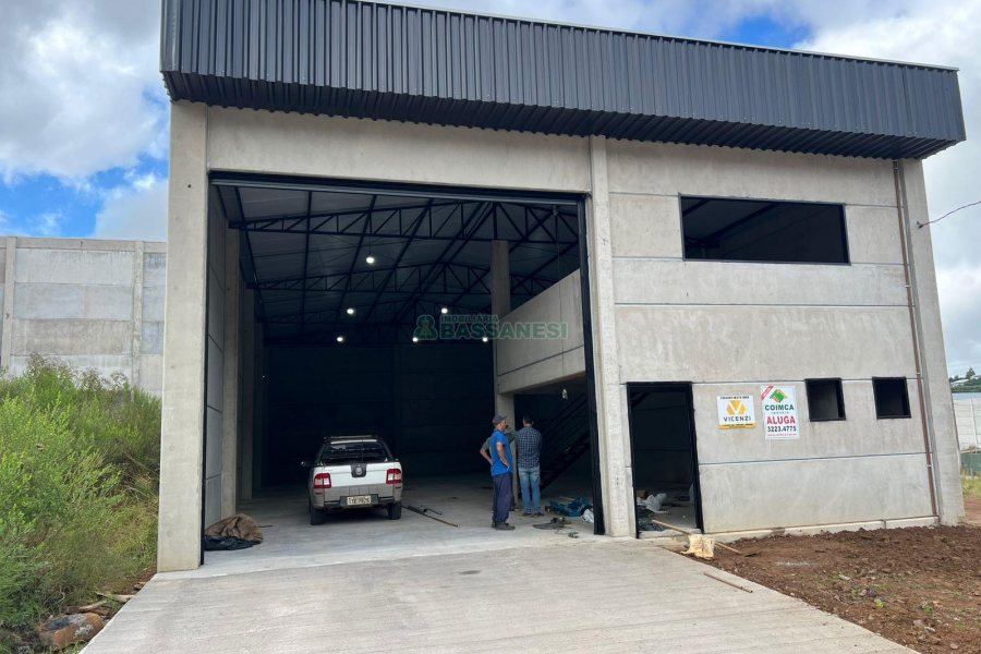 Pavilhão com 310m², no bairro Jardim das Hortências em Caxias do Sul para Alugar