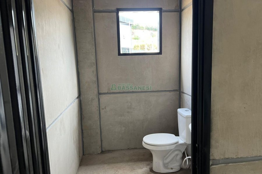 Pavilhão com 310m², no bairro Jardim das Hortências em Caxias do Sul para Alugar