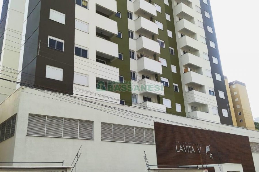 Apartamento com 58m², 2 dormitórios, 1 vaga, no bairro Vinhedos em Caxias do Sul para Alugar