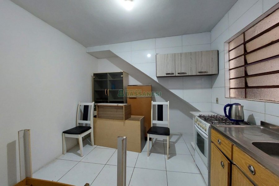 Apto Mobiliado com 40m², 1 dormitório, no bairro Centro em Caxias do Sul para Alugar