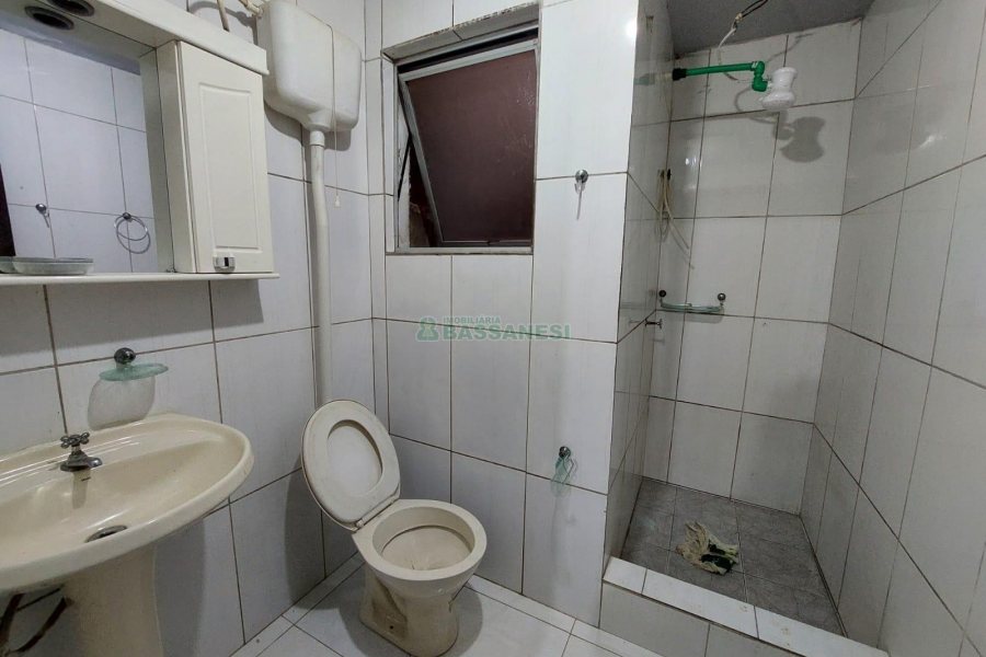 Apto Mobiliado com 40m², 1 dormitório, no bairro Centro em Caxias do Sul para Alugar