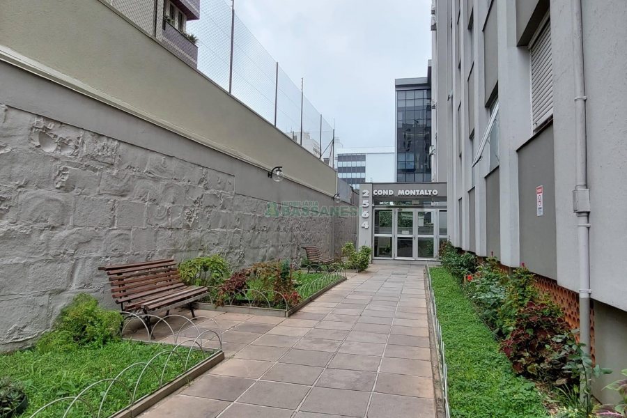 Apto Mobiliado com 70m², 2 dormitórios, no bairro São Pelegrino em Caxias do Sul para Alugar