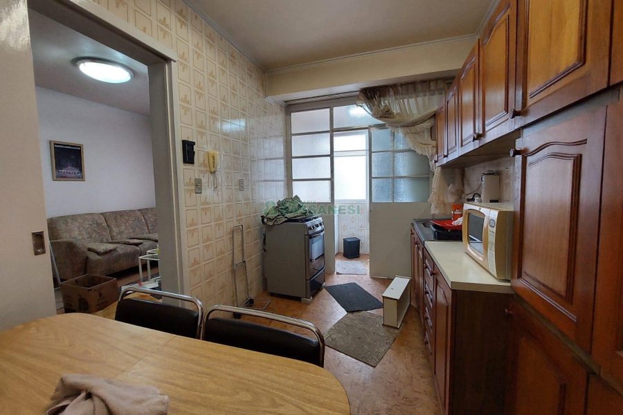 Apto Mobiliado com 70m², 2 dormitórios, no bairro São Pelegrino em Caxias do Sul para Alugar