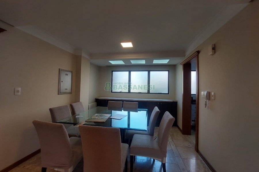 Apto Mobiliado com 179m², 3 dormitórios, 2 vagas, no bairro Madureira em Caxias do Sul para Alugar
