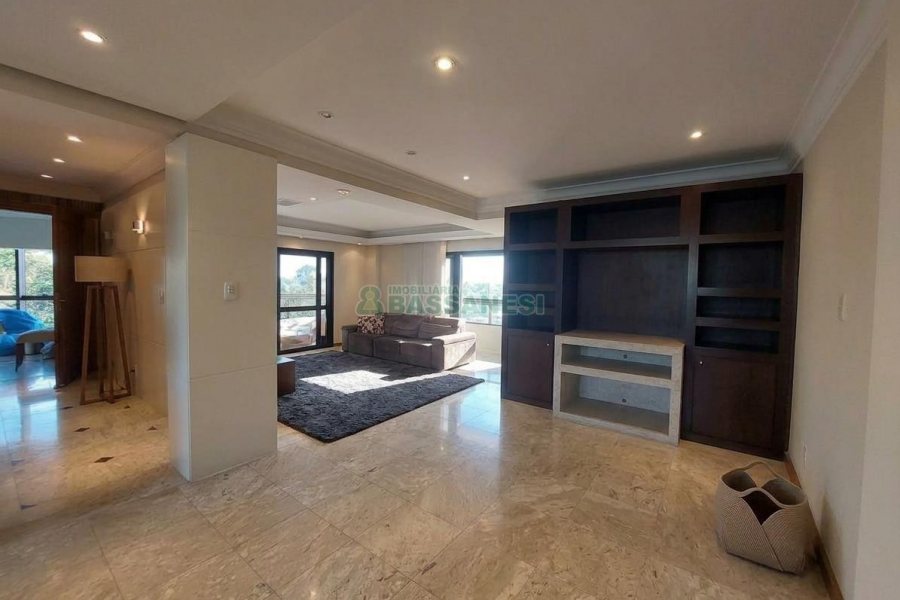 Apto Mobiliado com 179m², 3 dormitórios, 2 vagas, no bairro Madureira em Caxias do Sul para Alugar