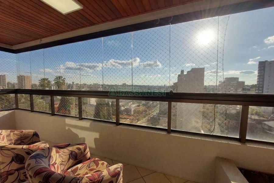 Apto Mobiliado com 179m², 3 dormitórios, 2 vagas, no bairro Madureira em Caxias do Sul para Alugar