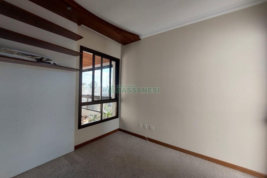 Apto Mobiliado com 179m², 3 dormitórios, 2 vagas, no bairro Madureira em Caxias do Sul para Alugar