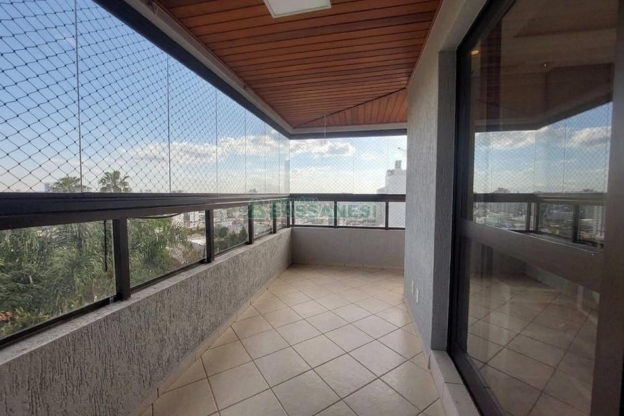 Apto Mobiliado com 179m², 3 dormitórios, 2 vagas, no bairro Madureira em Caxias do Sul para Alugar
