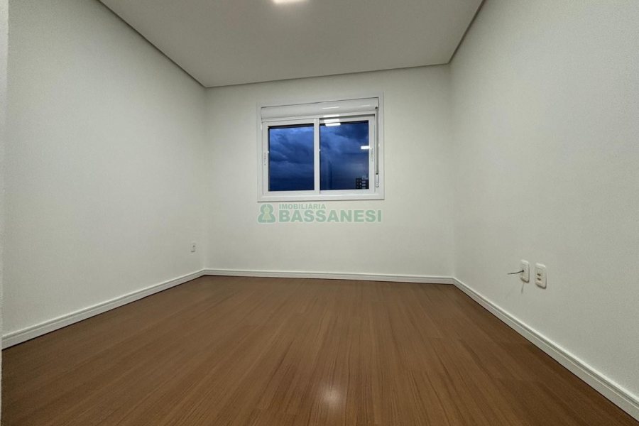 Apartamento com 62m², 2 dormitórios, 2 vagas, no bairro Vale Verde em Caxias do Sul para Alugar