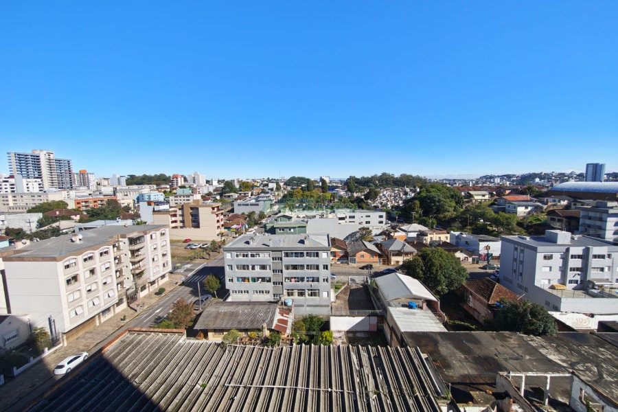 Apartamento com 63m², 2 dormitórios, 2 vagas, no bairro São Pelegrino em Caxias do Sul para Comprar