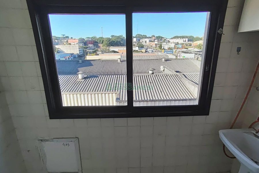 Apartamento com 84m², 2 dormitórios, 1 vaga, no bairro De Lazzer em Caxias do Sul para Comprar