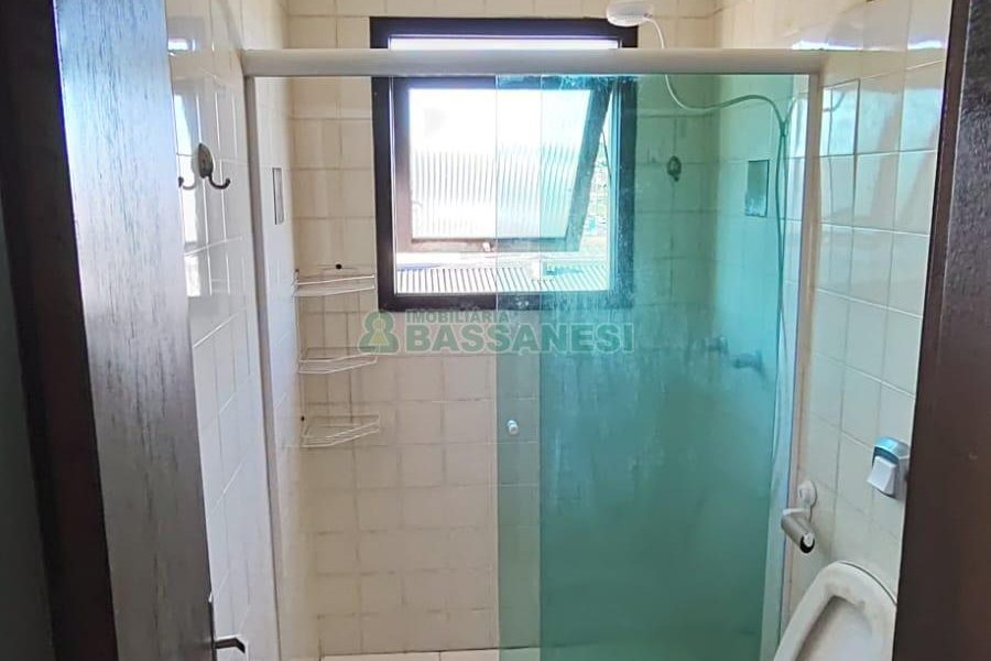 Apartamento com 84m², 2 dormitórios, 1 vaga, no bairro De Lazzer em Caxias do Sul para Comprar
