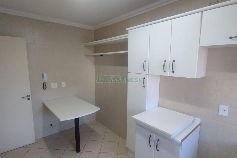 Apartamento com 100m², 3 dormitórios, 3 vagas, no bairro Centro em Caxias do Sul para Comprar